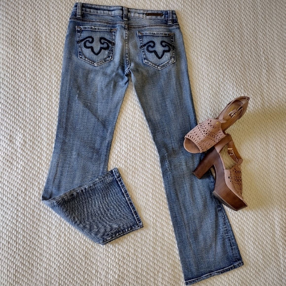 Express Lady Flare, Low rise Jeans - Picture 4 of 8